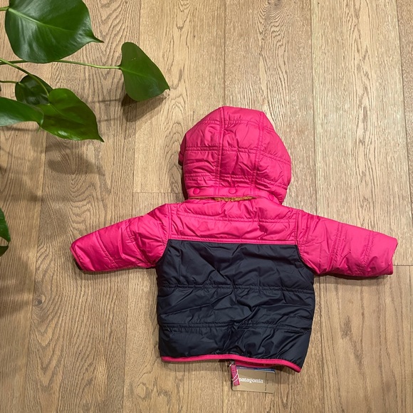 Patagonia Reversible Infant Jacket NWT - Picture 4 of 7